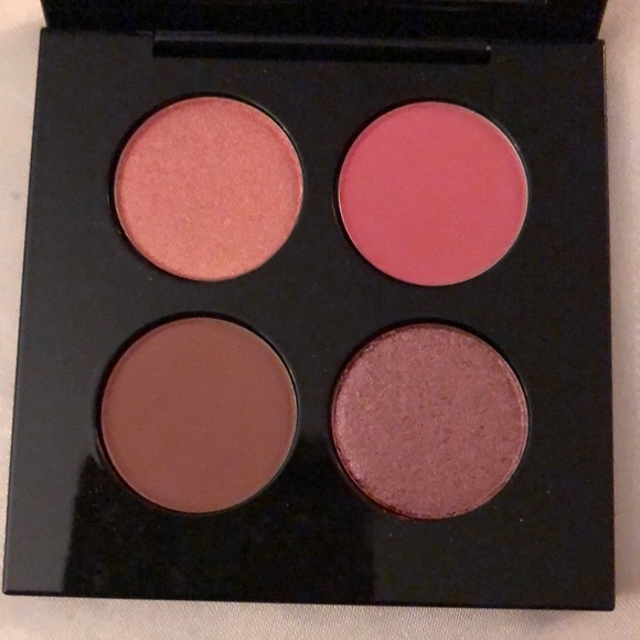Pat McGrath Labs Divine Rose Luxe Quad Eternal Eden Eyeshadow Palette 5.6g NIB - Picture 11 of 12